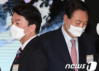 윤석열·안철수, 지지층 결집전…나란히 ‘대선 필승’ 결의대회 연다
