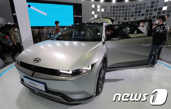 車반도체 대란에 신차 출고까지 ‘1년+α’…”내 차는 언제쯤?”