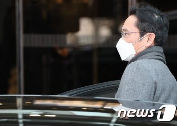 이재용의 ‘뉴삼성’ 신사업 속도…대형 M&A 임박에 재계 촉각