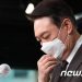 윤석열은 사과·당은 법적대응…’김건희 리스크’ 투트랙 전략