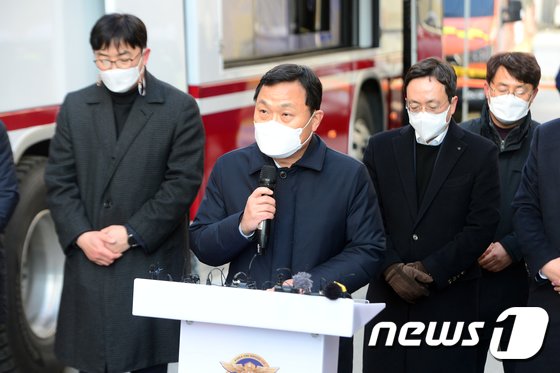 “무슨 말을 하겠나”…잇단 사고에 침울한 HDC현산