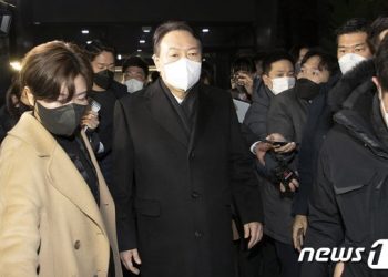 윤석열, 오늘 공개일정 없이 ‘선대위 쇄신안’ 집중…”조속히 결론”