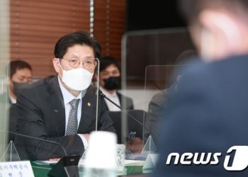 노형욱 장관 “광주 사고 무관용 대처…부동산 안정세 지키겠다”