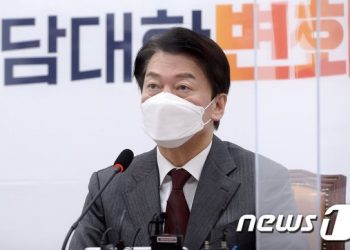 안철수 ‘安風’ 진원지 호남서 윤석열 앞서…지지율 역전