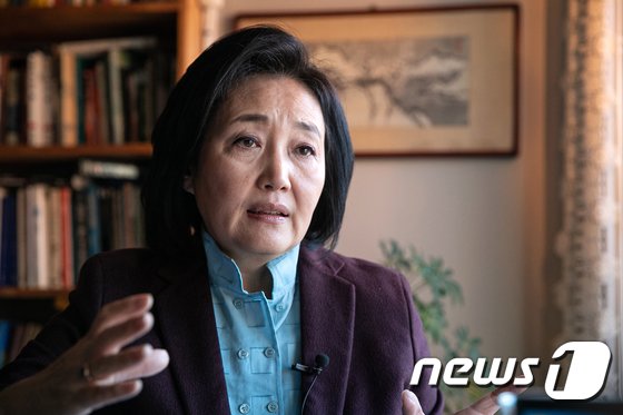 박영선 “野 봉합 부자연스러워…김건희 이슈 잠재우려는 의심”
