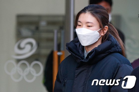 ‘베이징 가겠다’ 심석희, 법원서 빙상연맹과 충돌…12일 심문 쟁점은