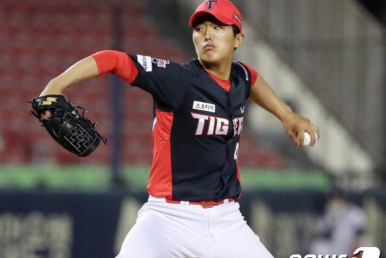 신인상 이의리, 역대 KIA 2년차 최고 연봉 ‘9000만원’ 계약