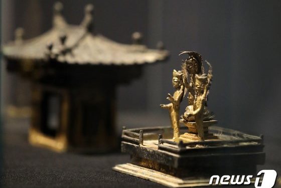 재정난으로 경매 나온 간송미술관 국보 2점, 모두 낙찰 실패