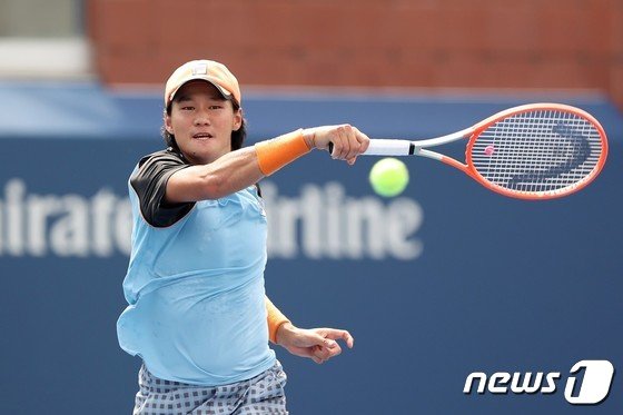 권순우, 세계 32위 해리스 꺾고 애들레이드 2차 대회 16강 진출