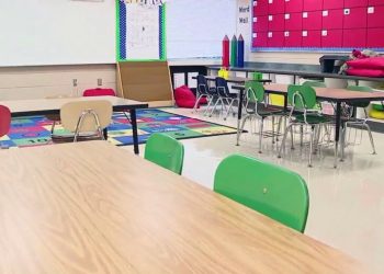 앨라배마주 학교들 개학하면서 공중보건 정책 혼선 빚어