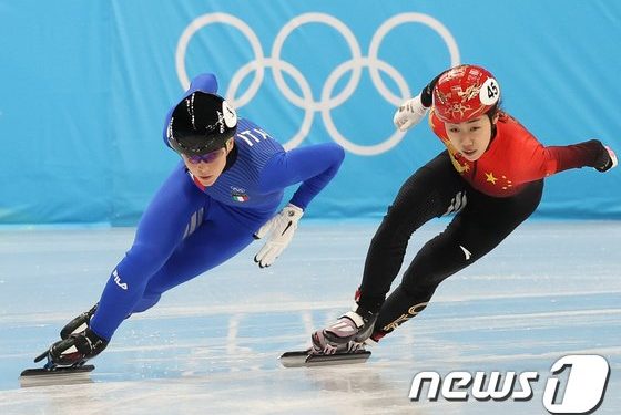 “무조건 중국 앞에서 달려라”…편파 피할 방법 ‘폰타나처럼’