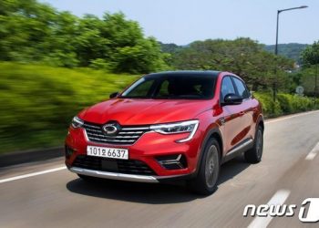 반도체 대란에도 르노삼성의 비결은?…첫달 판매량 유일하게 늘어