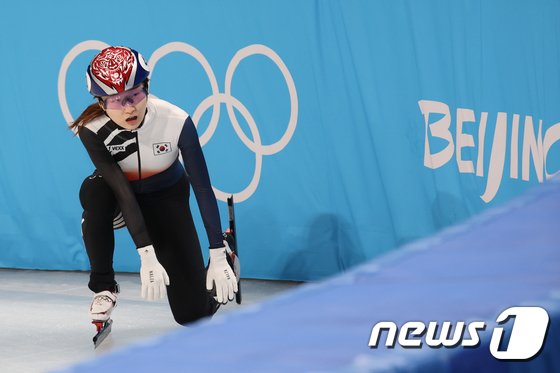 다시 뛰는 최민정 “어제 넘어졌다고 4년 준비한 게 없어지진 않아”