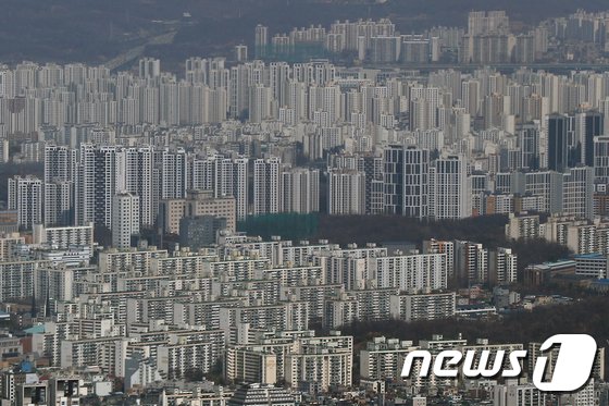 서울 아파트 경매 낙찰가율 5개월 연속 하락…진정 국면 계속