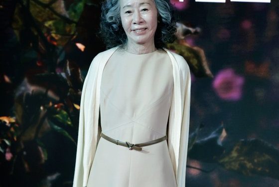 ‘파친코’ 윤여정 “이민자 이야기이지만 전작 ‘미나리’와는 많이 달라”