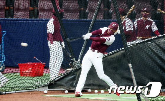 타격왕 이정후 “김광현·양현종 환영…승부는 절대 지지 않을 것”