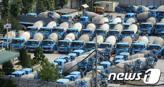 원자재價 급등에 단가 인상 ‘갈등’…철강 vs조선·車-시멘트 vs건설