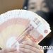 ‘반토막’ 루블로 빚 갚겠다는 러시아…환차손 불똥 산업계로