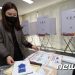 확진자 투표, 오후 7시30분 전에만 도착하면 OK…’바구니 투표함’ 없어