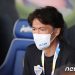 ‘결정적 실수’ 조현우 감싼 홍명보 감독 “실수 통해 배운다”