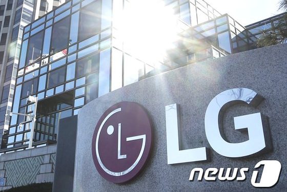 LG전자도 1분기 깜짝실적 ‘매출·영업익 신기록’…프리미엄 가전 호조