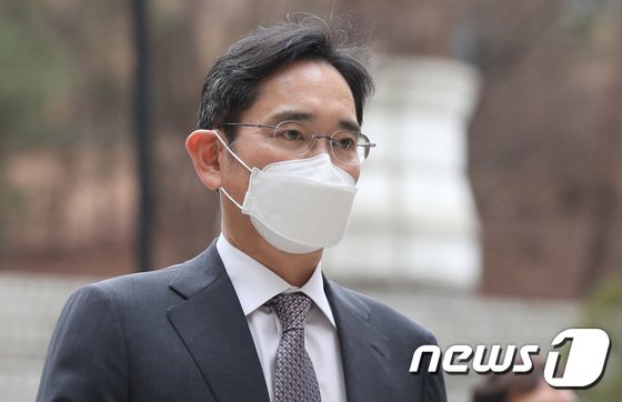 리더십 부재에 불안한 삼성전자…이재용 부회장 사면 목소리 커졌다