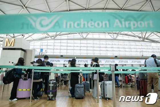 5월 대한항공 해외 주당 16회·아시아나 4회 증편…”정부 허가 기대이하”