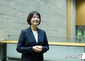 네이버 노조, 임직원 연봉 예산 10% 인상 등 잠정합의안 가결