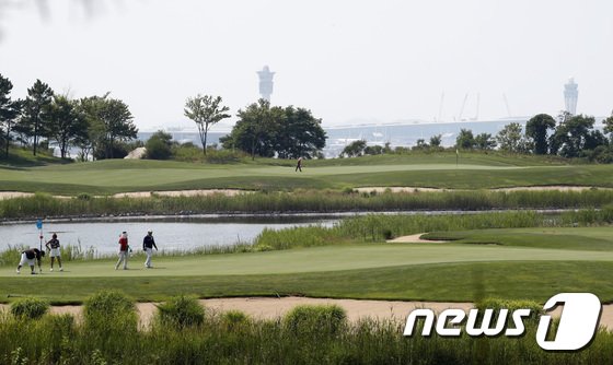인천공항공사, 스카이72 골프장에 2심 승소…”불법 영업 중단해야”