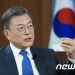 ‘대선 왜 졌나’ 묻자 文 깊은 한숨…”저는 링에 오른 적이 없다”