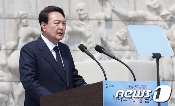 尹, ‘원칙’과 ‘소통’ 사이 정호영 논란…’결단의 시간’ 다가오나