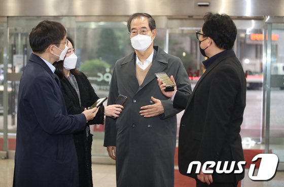 총리·장관 청문회 정국 돌입…고액 보수·이해충돌 논란 등 쟁점