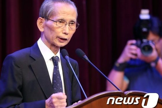 ‘1세대 인권변호사’ 한승헌 전 감사원장 별세…향년 88세