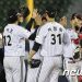 자존심 지킨 LG, SSG 개막 최다 11연승 신기록 저지