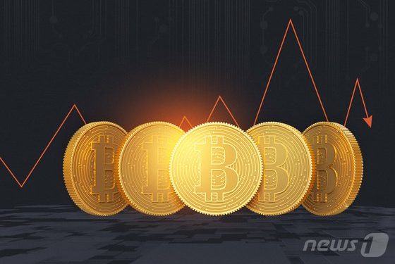 ‘스태그플레이션’ 공포에…세계증시 이어 암호화폐 시장도 ‘패닉’
