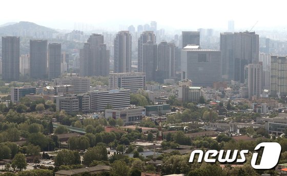 ‘고공행진’ 미국 물가, 한국 집값 흔든다?…”하락 가능성 배제못해”