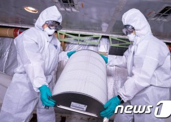 ‘과학방역’ 주창 새 정부, 공기청정기로 코로나19 잡을 수 있을까