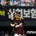 키움, LG 잡고 공동 2위로…’양현종 151승’ 4위 KIA는 턱 밑 추격