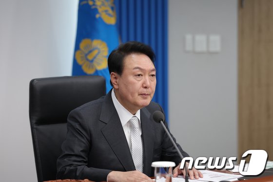 尹 대통령, 오늘 정부세종청사에서 첫 정식 국무회의 주재