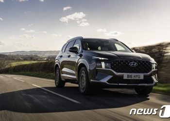 싼타페·i20 N·EV6 ‘최고의 차’…현대차그룹, ‘2022 오토카 어워즈’ 수상