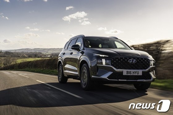 싼타페·i20 N·EV6 ‘최고의 차’…현대차그룹, ‘2022 오토카 어워즈’ 수상