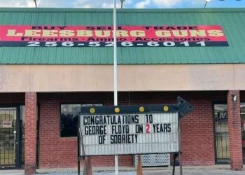 앨라배마 총기상점에 조지 플로이드 조롱하는 간판 걸려