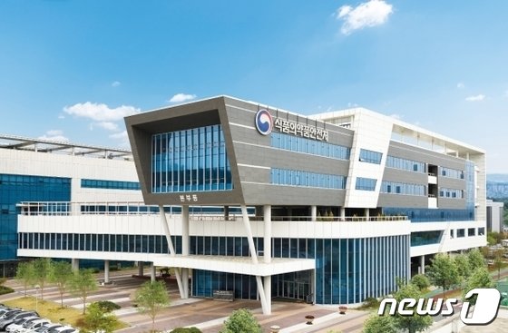 여름철 상추, 씻은 뒤 보관은 피해야…견과류 곰팡이독소 조심