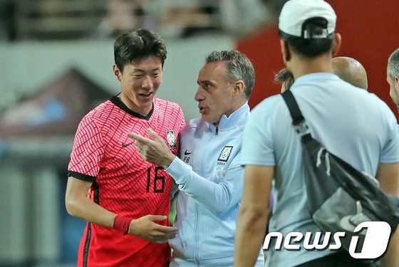 2승1무1패로 마무리한 벤투 “선수들의 좋은 자세가 6월 최대 소득”