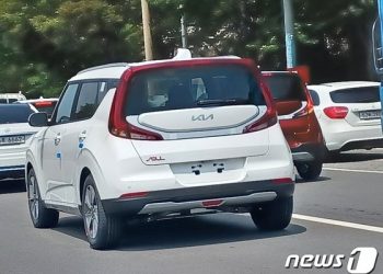 “받지도 않은 신차가 중고차로?”…화물연대 파업에 애꿎은 소비자만 운다