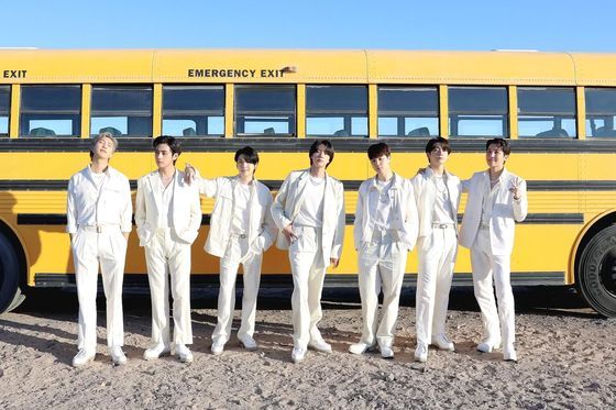 ‘단체 음악활동 잠시 멈춤’ 방탄소년단, 美 ‘빌보드 200’ 또 1위 ‘저력’