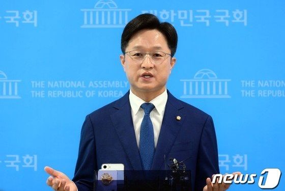 ‘세대교체’ 신호탄 쏘아올린 97그룹…이재명 대항마 부상
