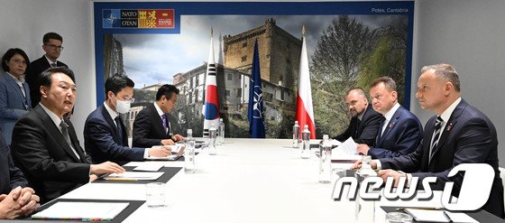尹대통령 세일즈 외교 발판으로 ‘K-방산 대국’ 도약할까