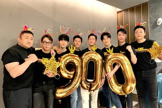 ‘범죄도시2′, 900만 돌파…’기생충’ 이후 3년 만에 ‘천만 韓영화’ 예고