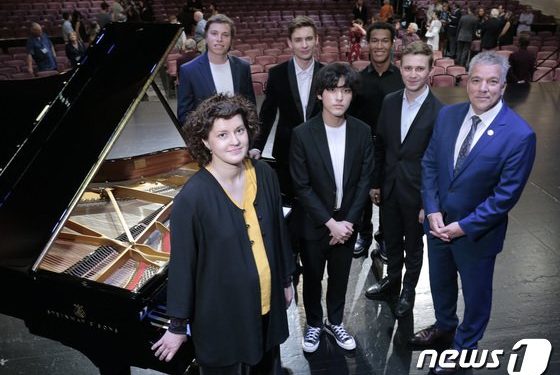 ’18세 피아니스트’ 임윤찬, 반 클라이번 콩쿠르 결선 진출